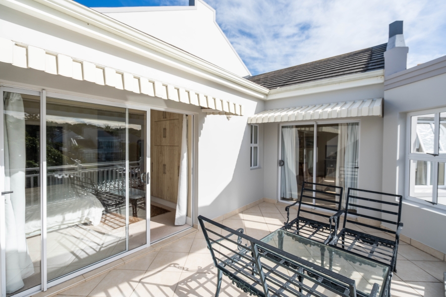 5 Bedroom Property for Sale in Royal Alfred Marina Eastern Cape